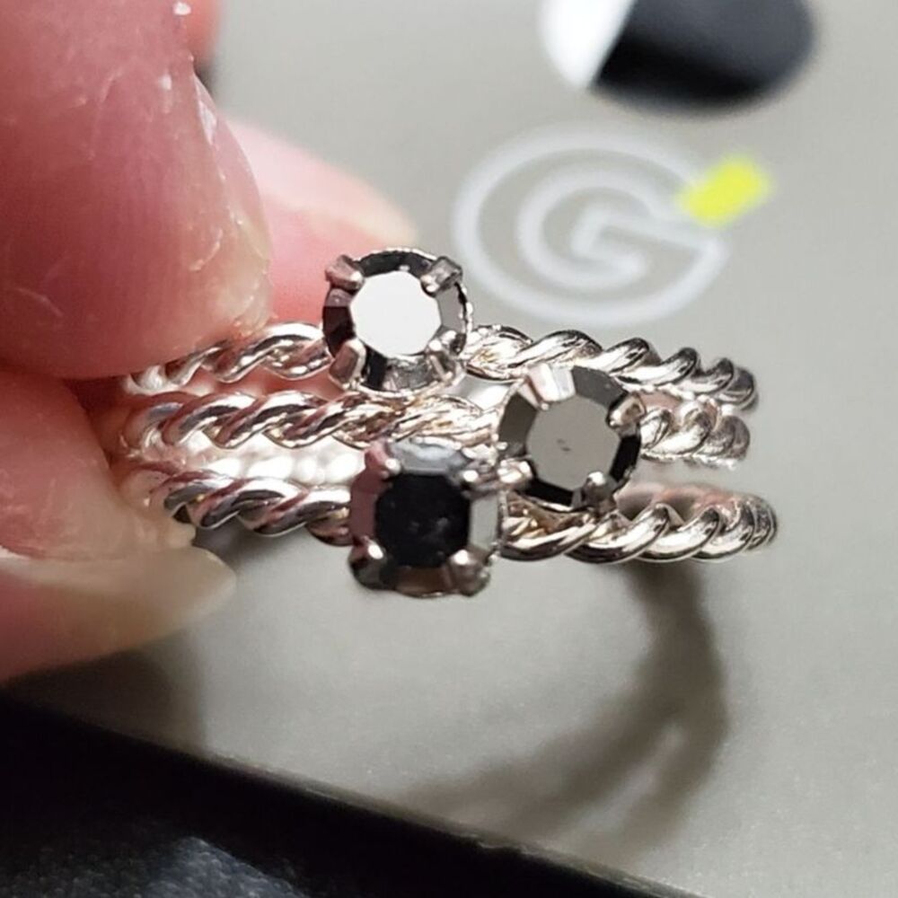 Silver Tone Stackable Ring Set Size 8.5 - image 1